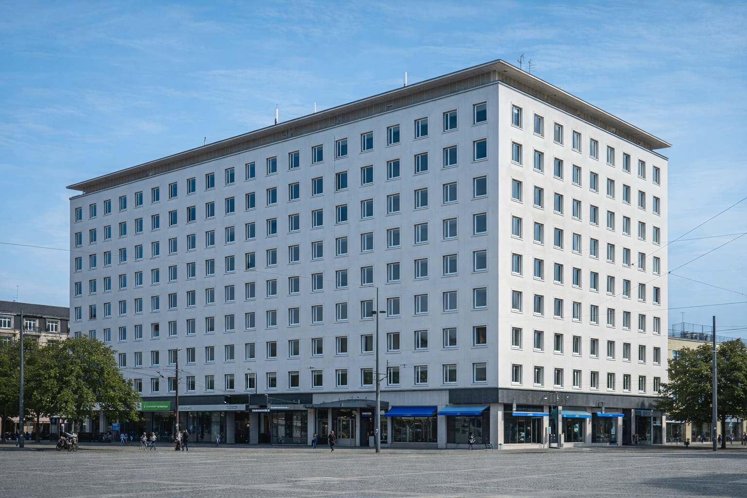 Columbus-Center Bremerhaven, stadtbildprägender Gebäudekomplex mit Hochhaustürmen und Einkaufszone an der Obere Bürger im Zentrum von Bremerhaven.